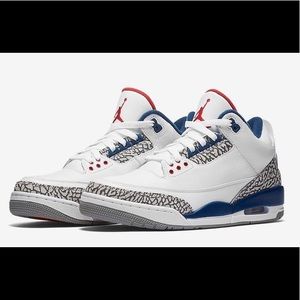 ISO- Jordan 3. “True blue” size 10.